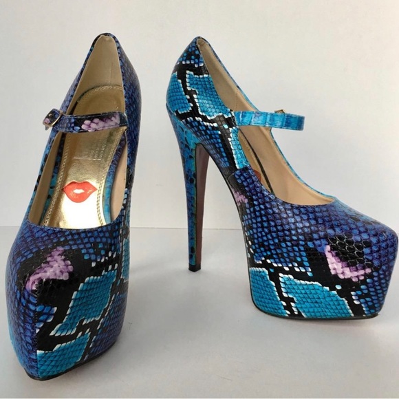 Red Kiss Blue Python Shoes Pumps Size 7.5 Snakeskin Wedge Pump Heel Platform - Picture 1 of 8